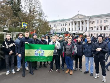 Наши студенты воодушевлены увиденным на смотре вооружения и военной техники