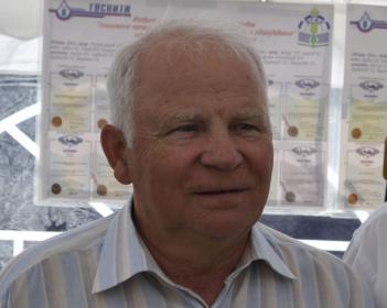 Владимиру Ефимовичу Торикову присвоено звание «Почетный гражданин Выгоничского района» 