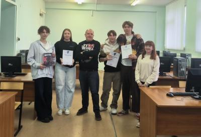 Конкурс плаката среди студентов-айтишников Конкурс плаката среди студентов-айтишников