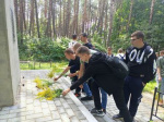 Студенты филиала посетили место расстрела мирных жителей города Новозыбкова в Карховском лесу