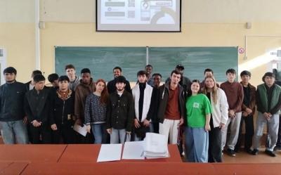 Встреча ради укрепления взаимопонимания между студентами Встреча ради укрепления взаимопонимания между студентами