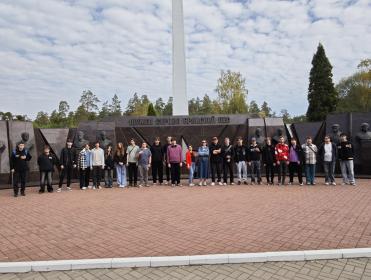 Наши студенты посетили красивейший, тихий уголок Брянской земли! Наши студенты посетили красивейший, тихий уголок Брянской земли!