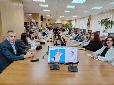 Лекцию профессора из Санкт-Петербургского ГУВМ слушала вся Россия Лекцию профессора из Санкт-Петербургского ГУВМ слушала вся Россия