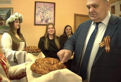 Старт Всероссийской патриотической акции «Георгиевская лента» Старт Всероссийской патриотической акции «Георгиевская лента»