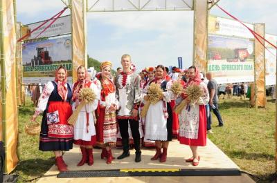 Брянский ГАУ встретил гостей выставки «День Брянского поля-2024»