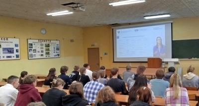 Студенты Брянского ГАУ прослушали цикл лекций петербургского профессора Студенты Брянского ГАУ прослушали цикл лекций петербургского профессора