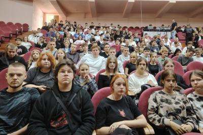 Скорбной памяти о жертвах бесланской трагедии посвящается... Скорбной памяти о жертвах бесланской трагедии посвящается...