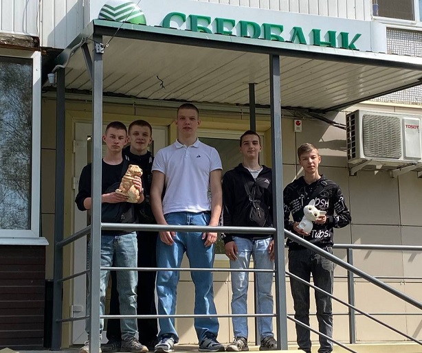 Откладывали монеты, сдали их в банк и пополнили свои счета… photo_5208828056624559363_y.jpg