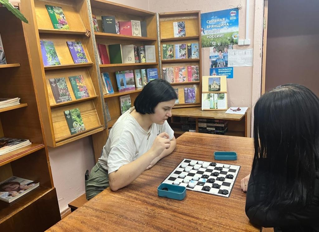 турнир по шашкам и шахматам