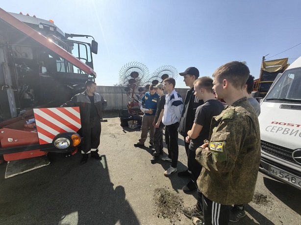 Студенты и производители техники осваивали опыт совместной работы 1.jpg